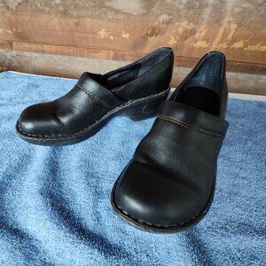 BORN Black loafers Sz 7/38 EXCELLENT condition